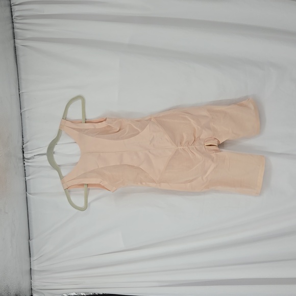 UnderWhere? Power Mesh Mid Thigh Bodysuit Luxury Collection Nude Size Medium - Picture 6 of 8